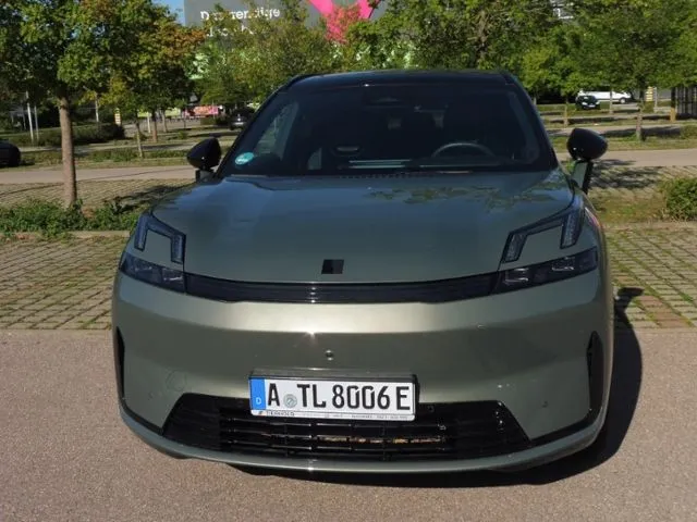 Lynk&Co 08