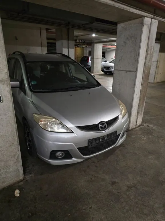 Mazda 5