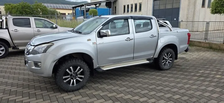 Isuzu D-Max