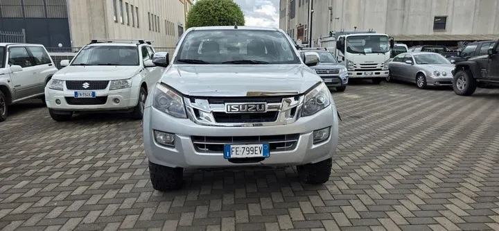Isuzu D-Max