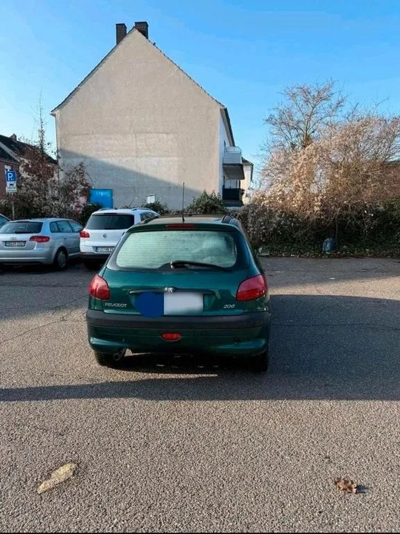 Peugeot 206