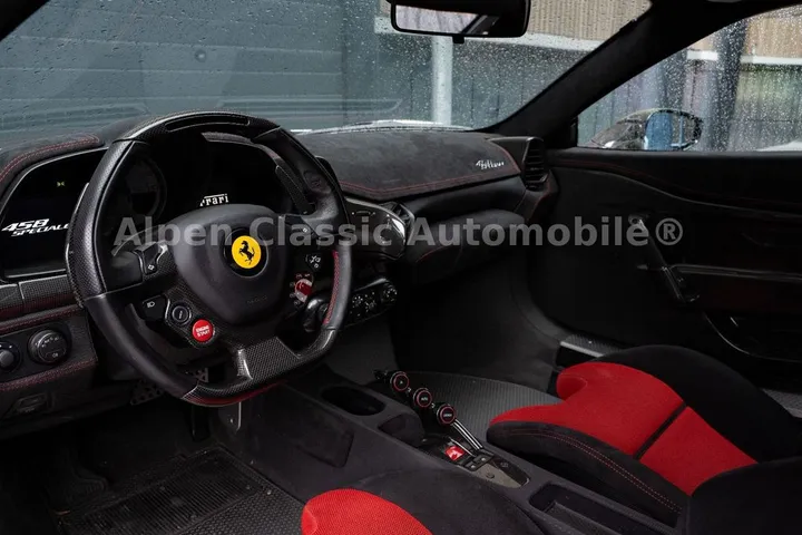 Ferrari 458