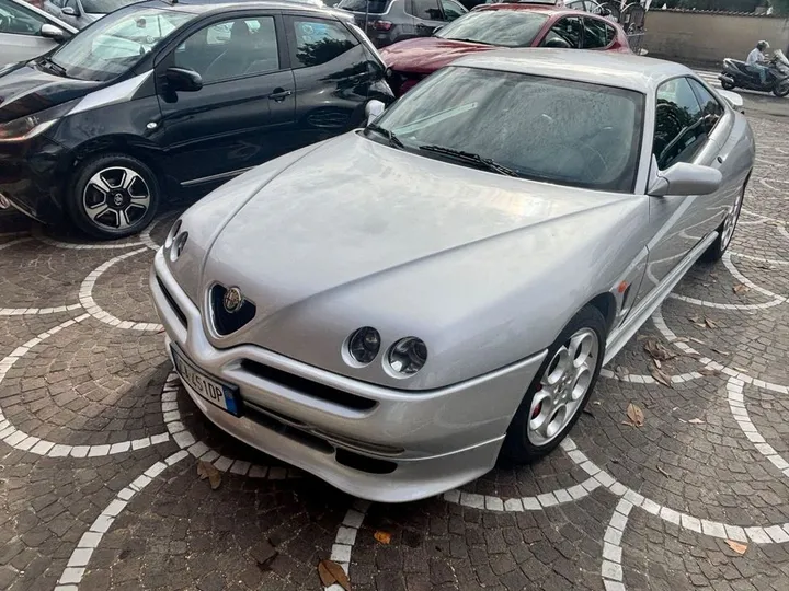 Alfa Romeo GTV
