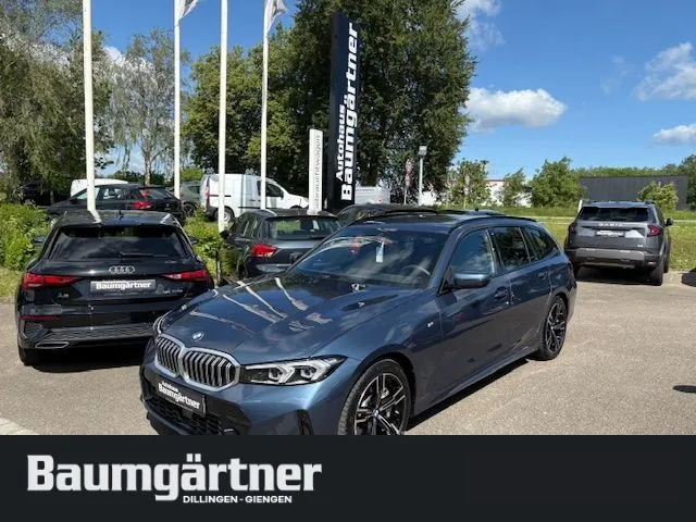 BMW 330