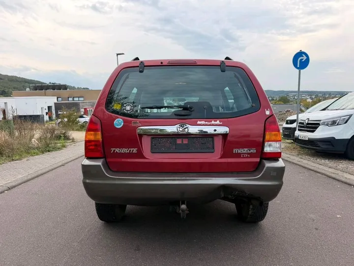 Mazda Tribute