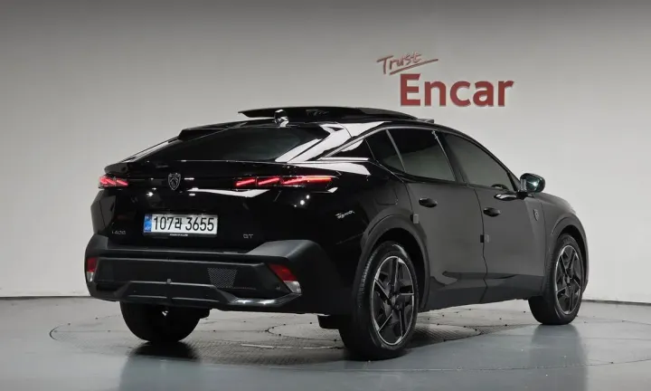 Peugeot 408