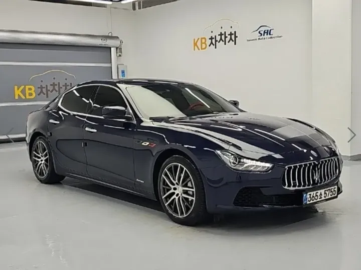 Maserati Ghibli