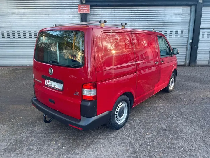 Volkswagen T5 Transporter