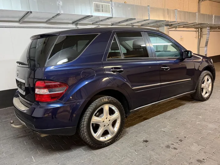 Mercedes-Benz ML 420