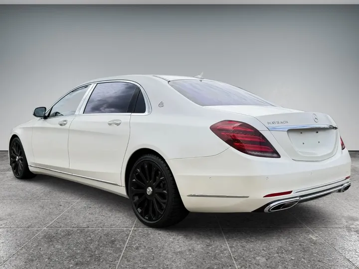 Mercedes-Benz S 560