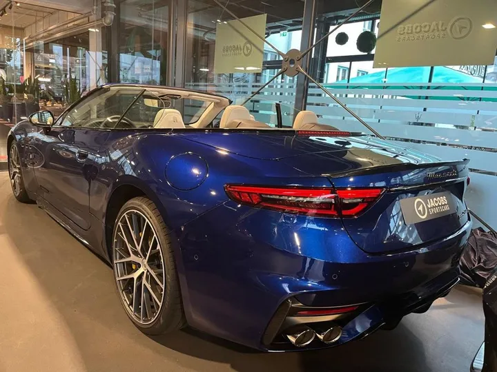Maserati GranCabrio