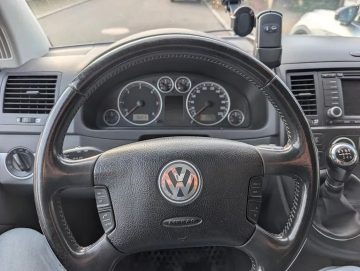 Volkswagen T5 Multivan