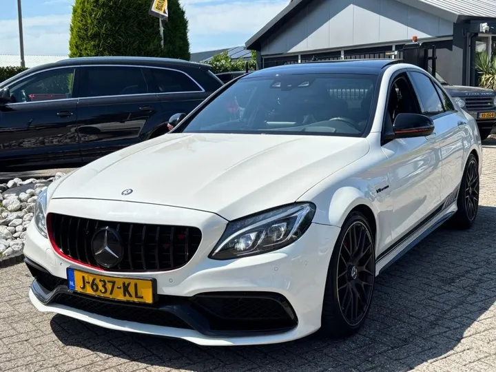 Mercedes-Benz C 63 AMG