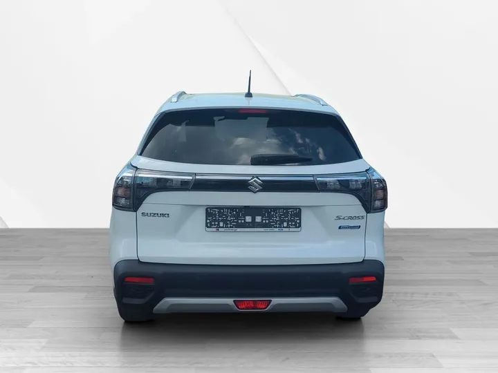 Suzuki (SX4) S-Cross