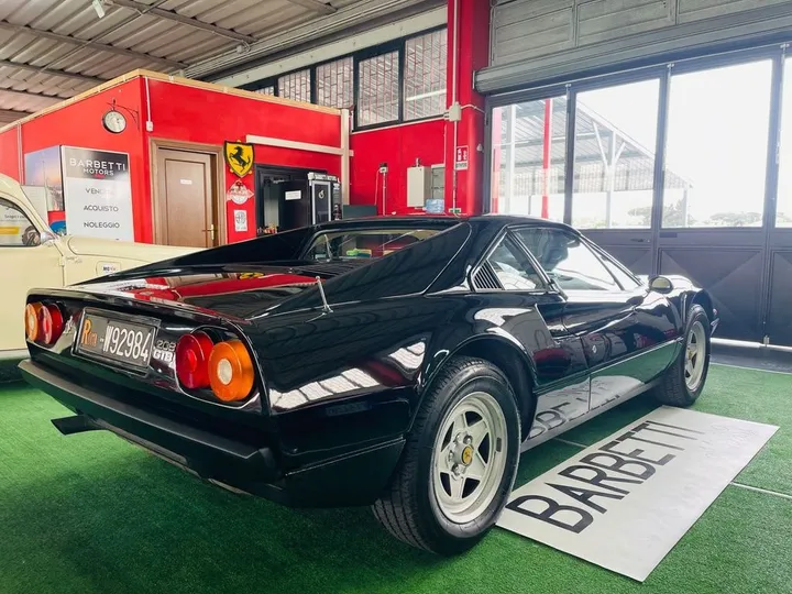Ferrari 208