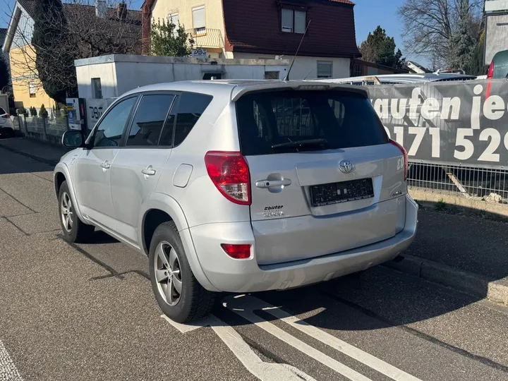 Toyota RAV 4