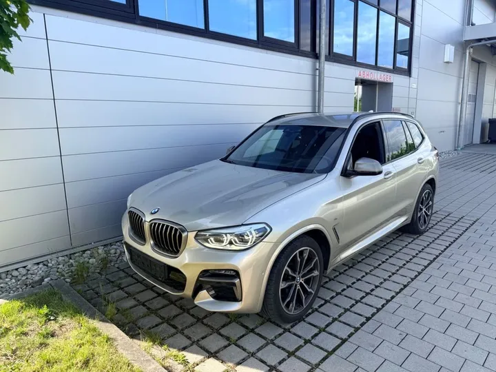 BMW X3 M40