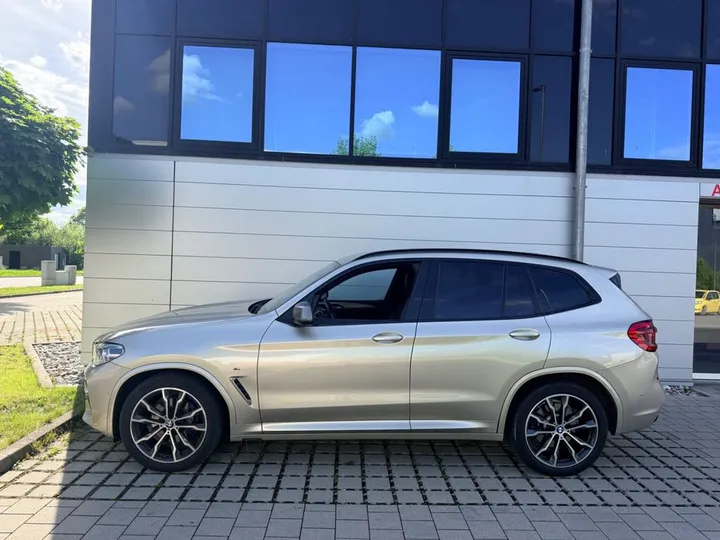 BMW X3 M40