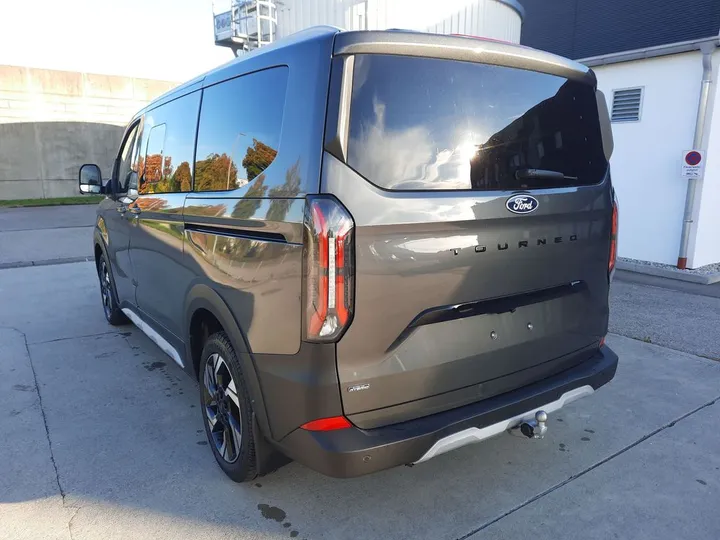 Ford Tourneo Custom