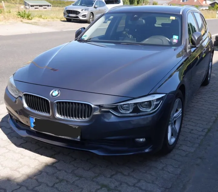 BMW 320
