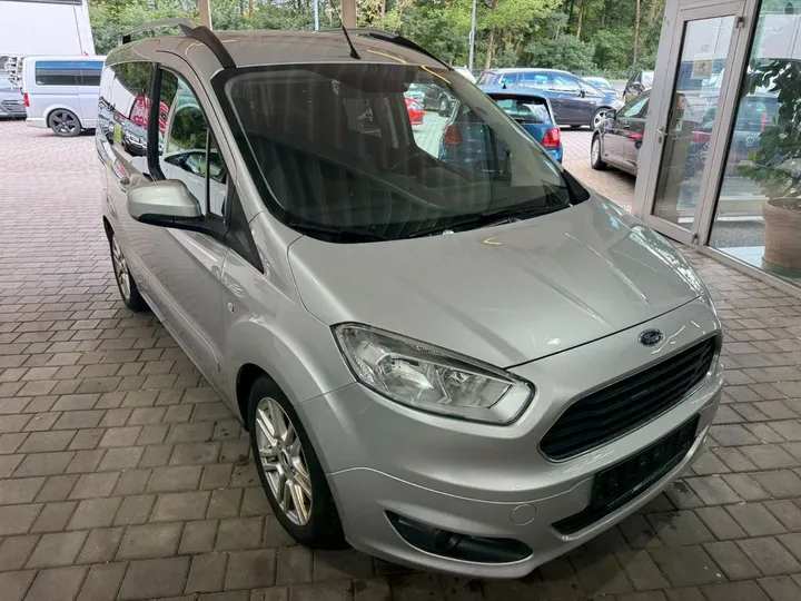 Ford Tourneo Courier