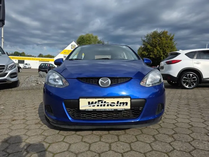 Mazda 2