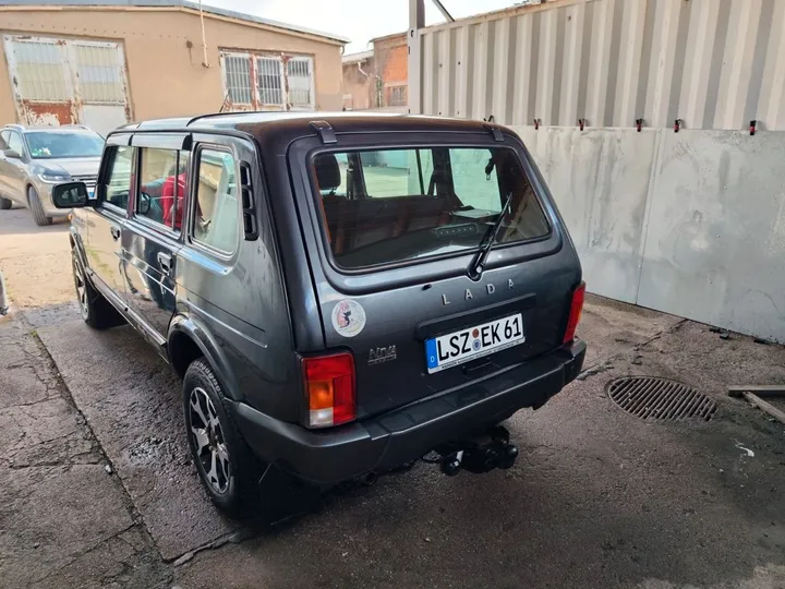 Lada Niva