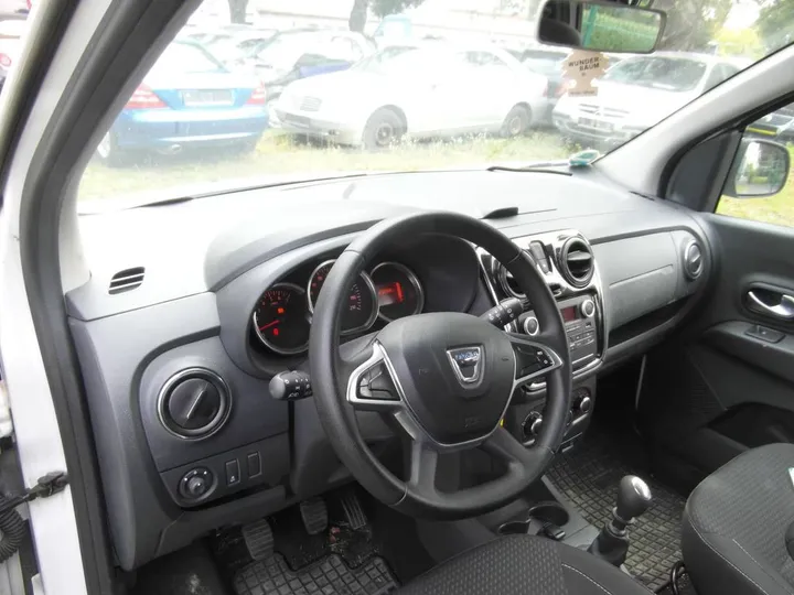 Dacia Lodgy