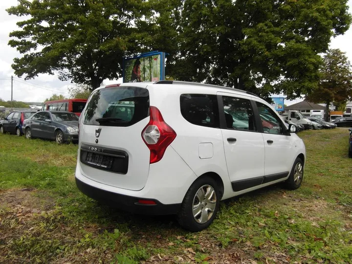 Dacia Lodgy
