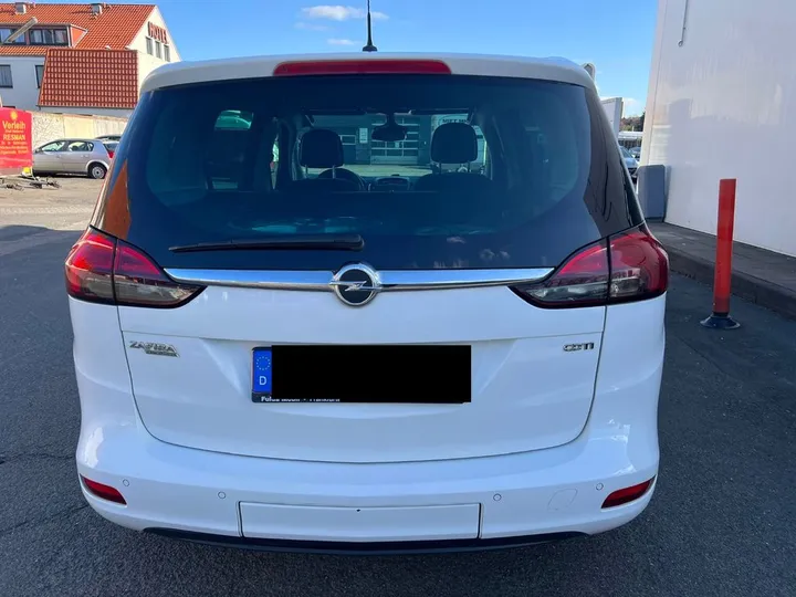 Opel Zafira