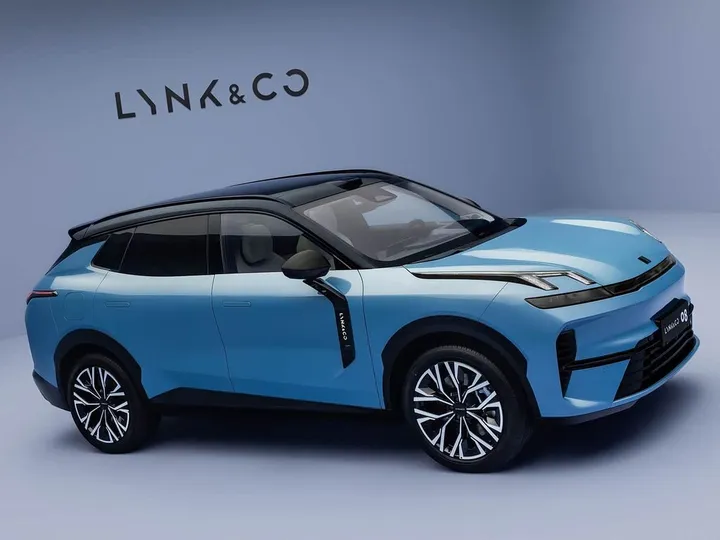 Lynk&Co 08