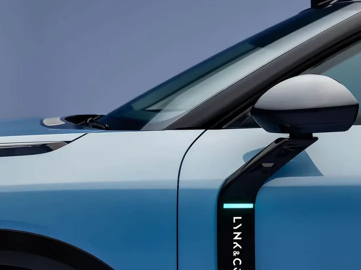 Lynk&Co 08