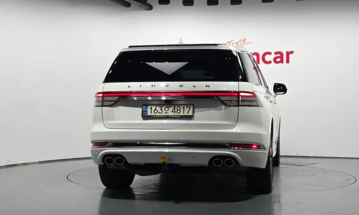 Lincoln Aviator