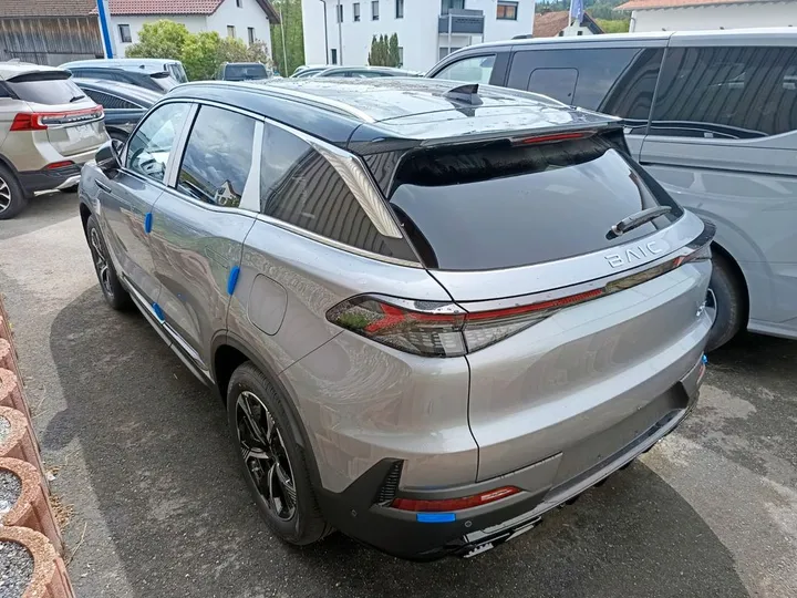 BAIC Beijing X75