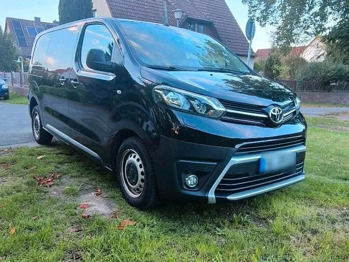 Toyota Verso