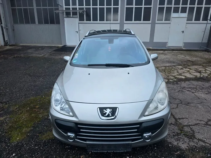 Peugeot 307