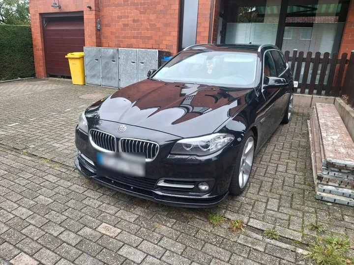 BMW 525