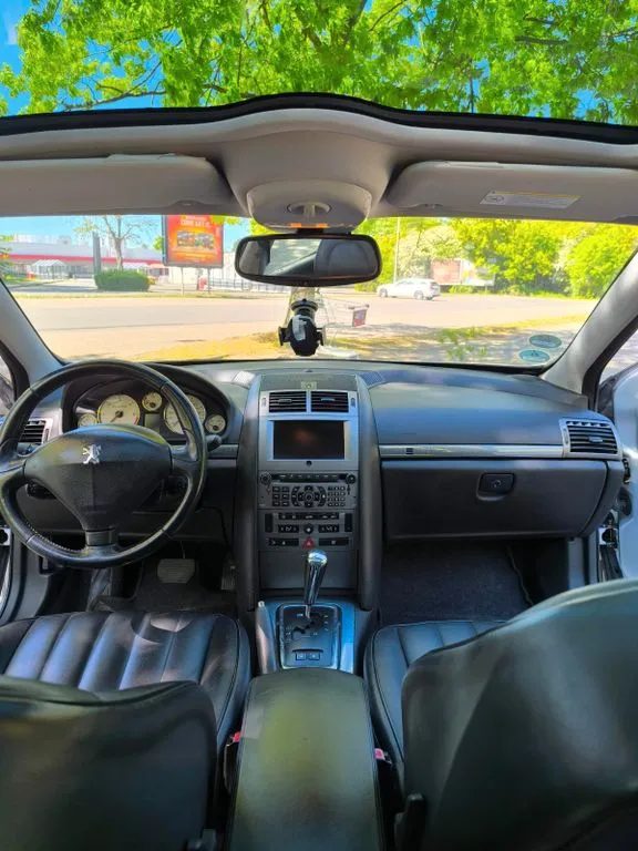 Peugeot 407
