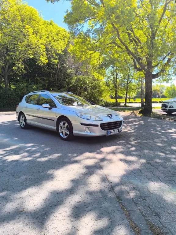 Peugeot 407