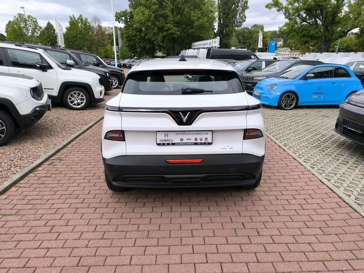 VinFast VF6