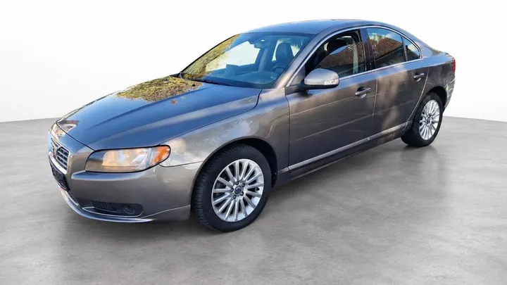 Volvo S80