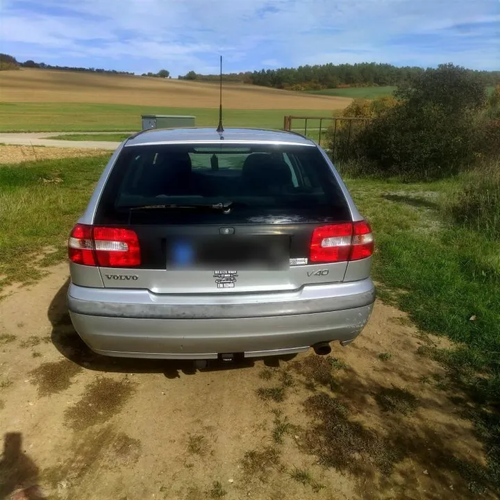 Volvo V40