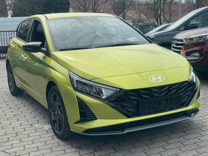 Hyundai i20