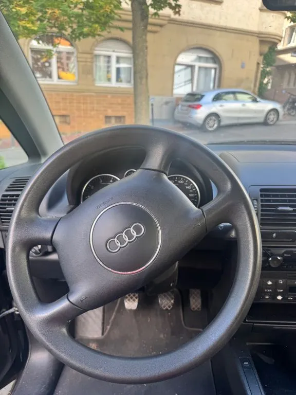 Audi A2