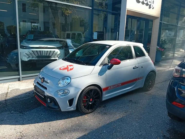 Abarth 595 Competizione
