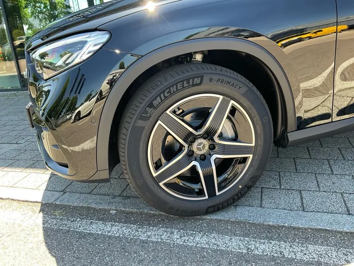 Mercedes-Benz GLC 200