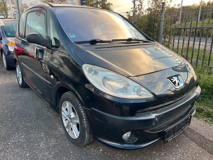 Peugeot 1007