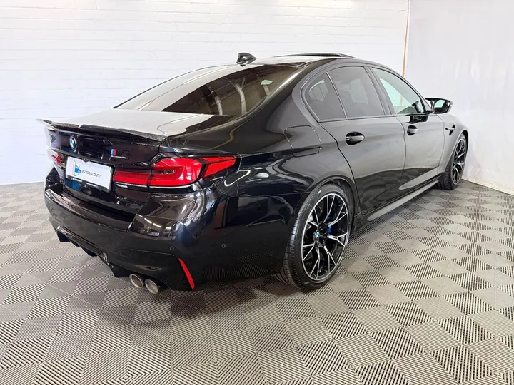 BMW M5