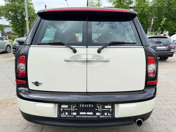 MINI Cooper Clubman
