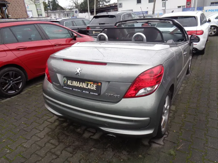 Peugeot 207